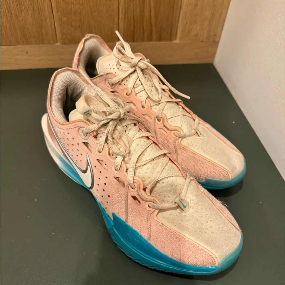 Nike Peach and Teal Men's Athletic Sneakers